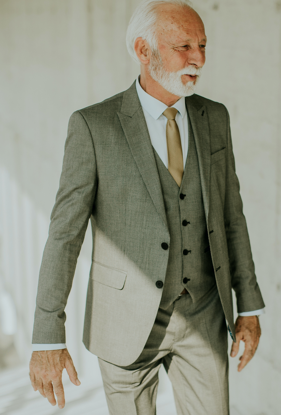 20+ Father of the Bride Attire Ideas